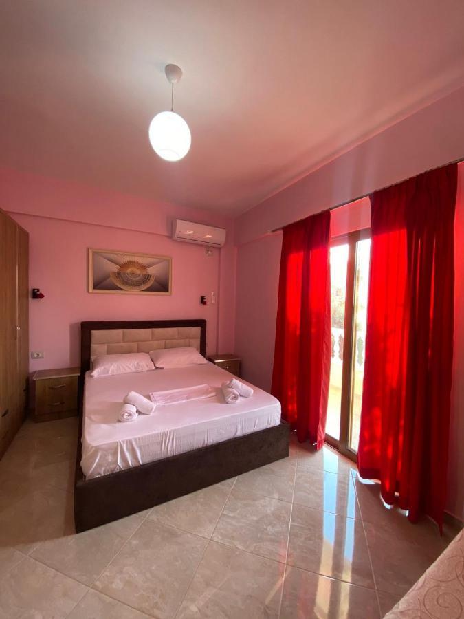 Dosti Apartment Ksamil Buitenkant foto